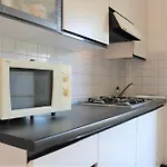 Apartment Lovely Bright Flat Near The Bibione