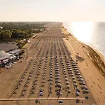 Lovely Bright Flat Near The Bibione