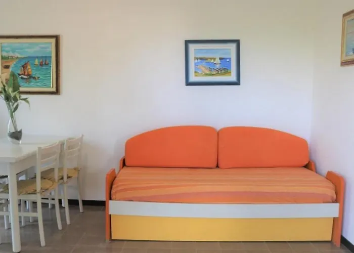 Apartment Lovely Bright Flat Near The *