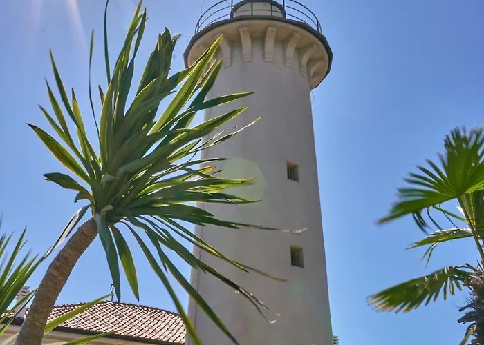 Apartment Lovely Bright Flat Near The